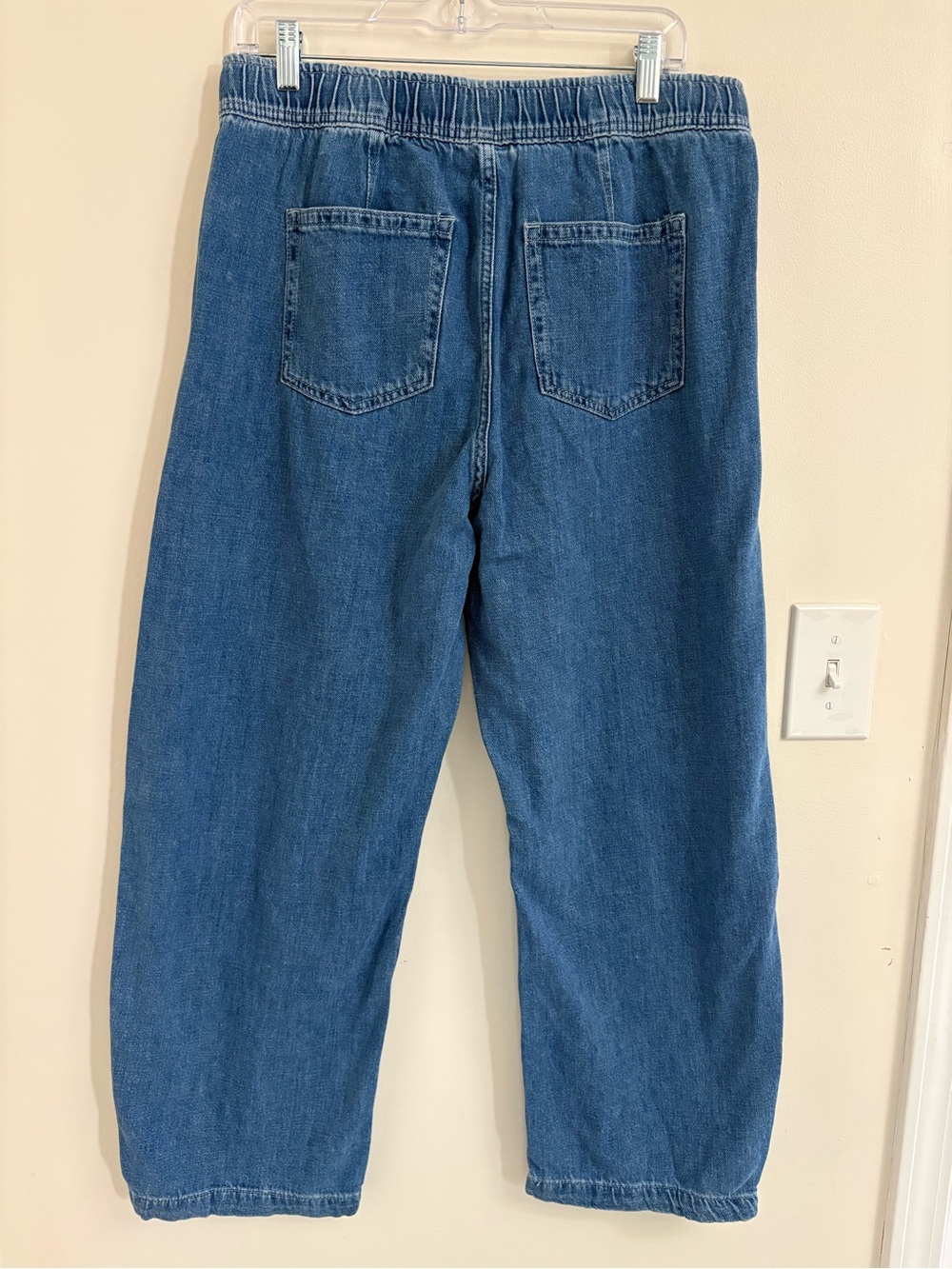 GAP High Rise Easy Barrel Jeans Medium Indigo Size M scandi model off duty - Picture 4 of 15